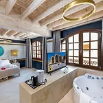 10gr Boutique & Wine Bar (adults Only) Rhodes City