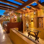 10gr Boutique & Wine Bar (adults Only)