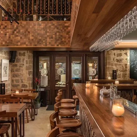 10gr Boutique & Wine Bar (adults Only) Готель 5*