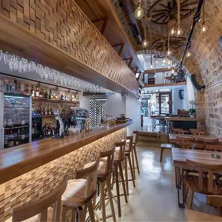 Готель 10gr Boutique & Wine Bar (adults Only) Rhodes City