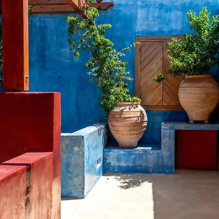 10gr Boutique & Wine Bar (adults Only) Hotel