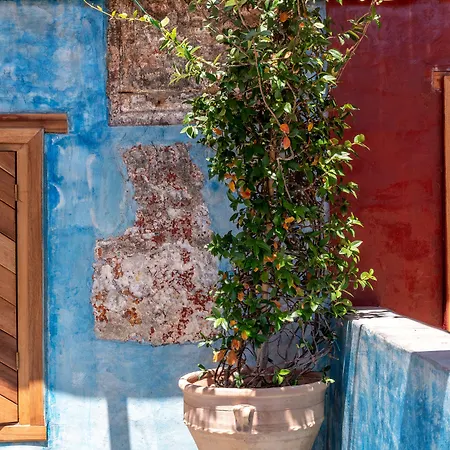 10gr Boutique & Wine Bar (adults Only) Otel