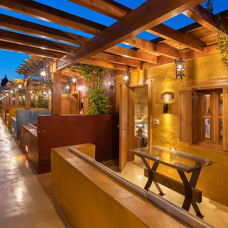 10gr Boutique & Wine Bar (adults Only)