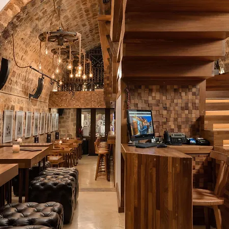 Готель 10gr Boutique & Wine Bar (adults Only)