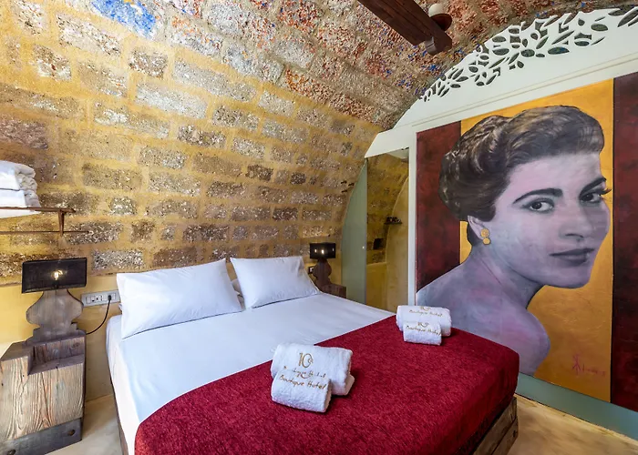 10gr Boutique & Wine Bar (adults Only)