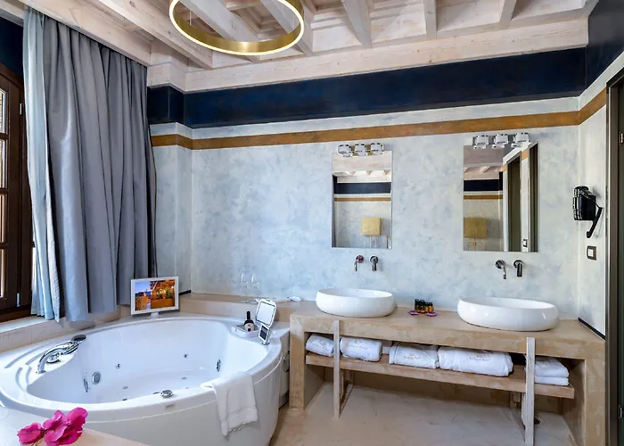 10gr Boutique & Wine Bar (adults Only) Hotel 5*