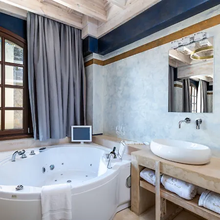 10gr Boutique & Wine Bar (adults Only) 5* Rhodes City