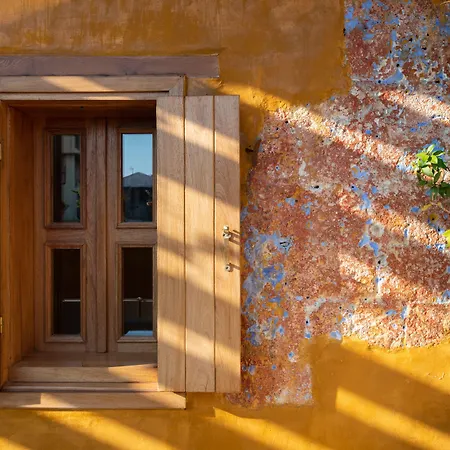 10gr Boutique & Wine Bar (adults Only) Hotel